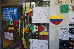 Colombians Protest Against Tax Reform in Their Country - Mexico City