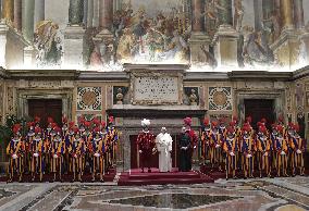 Pope Francis Greets New Swiss Guard Recruits - Vatican