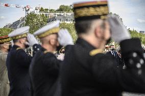 Macron at ceremony for 76th anniversary of WWII victory - Paris