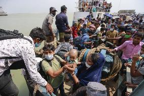 Bangladeshi Home Bound People