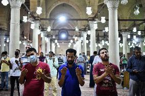 Ramadan At Amr Ibn Al-Aas Mosque In Cairo - Egypt