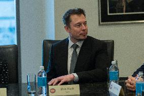 Elon Musk Reveals He Has Asperger's
