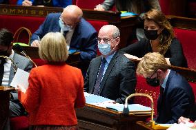 Questions to the governement - Paris