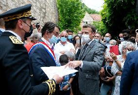 President Macron Visits Saint-Cirq-Lapopie