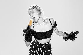 Miley Cyrus New Magnum Ice Cream 2021 Muse