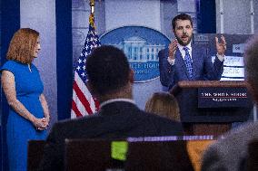 White House daily press briefing