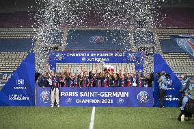 French Women PSG Team Celebrates Victory - Paris