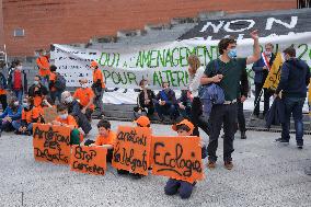 Rally against the creation of the Toulouse motorway