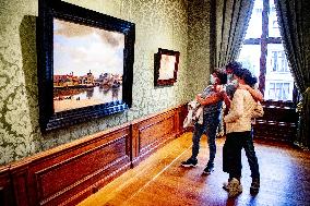 Museums reopen in The Hague