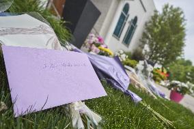 Tribute At The Scene Of Sunday's Hate-Motivated Vehicle Attack - Ontario
