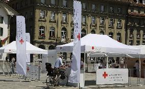 Blood Donation Bus On The Bundesplatz - Bern
