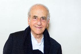 Une Autre Idee Du Monde Documentary Film Premiere Of Bernard Henri Levy