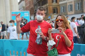 Euro 2020 - Turkey vs Italy - Supporters