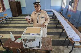 Parliamentary Elections in Algeria - Oran