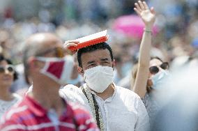Pope Francis During Sunday Angelus Prayer - Vatican