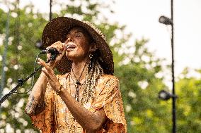 Rio Loco Festival - Ayo in Toulouse