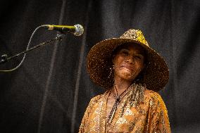 Rio Loco Festival - Ayo in Toulouse