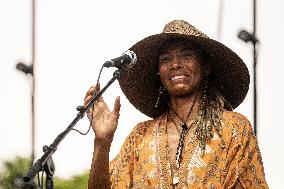 Rio Loco Festival - Ayo in Toulouse