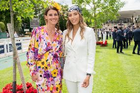 VIPs Attend The Prix De Diane - Chantilly