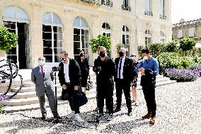 President Macron Meets Representatives Of Nightclubs - Paris