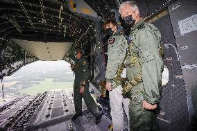King Philip And Prince Gabriel Visits The 15 Wing Air Transport - Brussels
