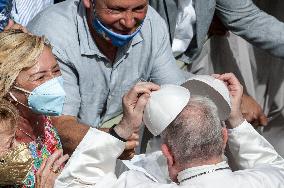 Pope Francis At Weekly General Audience - Vatican