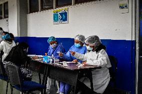Covid-19 Vaccination - Columbia