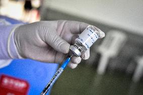 Covid-19 Vaccination - Columbia