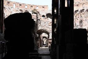 Presentation Of The Works Carried Out In The Hypogea Of The Colosseum - Rome