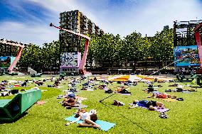 Free yoga class in Rotterdam