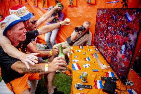 Dutch Fans Disappointed - The Hague