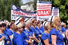 Nurses Protest Outside Parliament - Warsaw