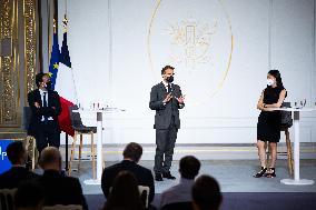 Emmanuel Macron meets with Scale-Up europe members - Paris
