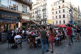 Atmosphere in Bars - European Cup 2021 France Vs Germany - Paris