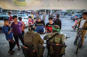 Palestinian Boys Register In A Summer Camp Organised By The Ezz-Al Din Al-Qassam Brigades - Gaza