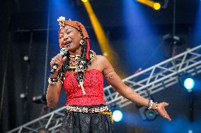 Fatoumata DIAWARA - Rio Loco Festival - Toulouse