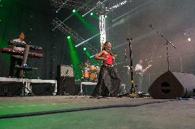 Fatoumata DIAWARA - Rio Loco Festival - Toulouse