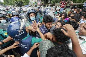 Leftist Students Protest - Dhaka