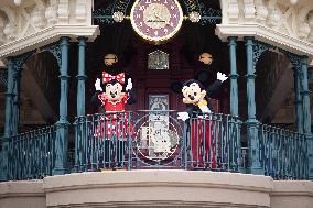 Disneyland Paris Repoens To The Public - Paris