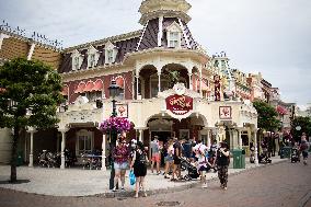 Disneyland Paris Repoens To The Public - Paris