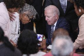 President Joe Biden signs the Juneteenth National Independence Day Act