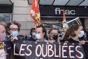 Strikes at FNAC - Paris