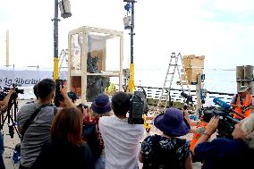 Statue of Liberty Little Sister Installation - NYC