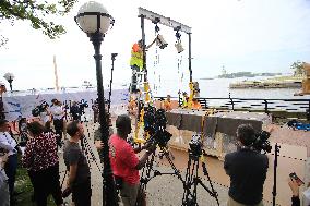 Statue of Liberty Little Sister Installation - NYC