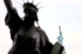 France Sends A Second Statue Of Liberty To The US - NYC