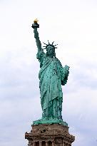 France Sends A Second Statue Of Liberty To The US - NYC