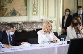 Brigitte Macron At Pediatric Medico-Judicial Reception Unit - Soisson
