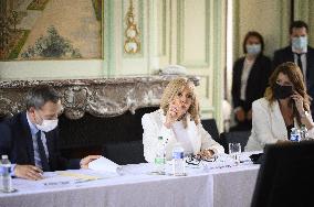 Brigitte Macron At Pediatric Medico-Judicial Reception Unit - Soisson