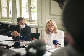 Brigitte Macron At Pediatric Medico-Judicial Reception Unit - Soisson