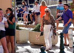 Tina Green Sighting - St Tropez